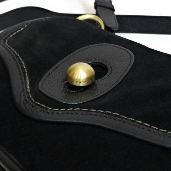 Nanette Lepore Womens New Waverly Flap Crossbody Shoulder Bag in Black - Picture 13 of 15